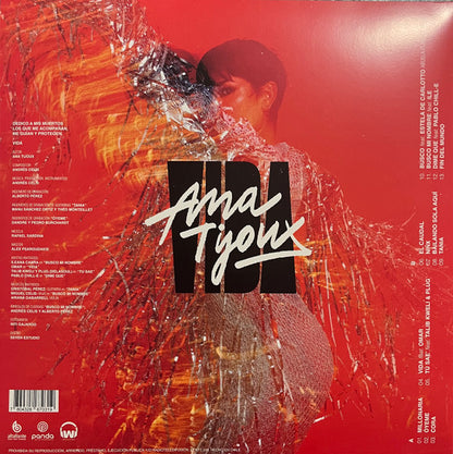 Imagen de la portada del disco Vida del artista Ana Tijoux