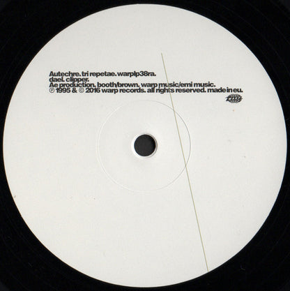Imagen de la portada del disco Tri Repetae del artista Autechre